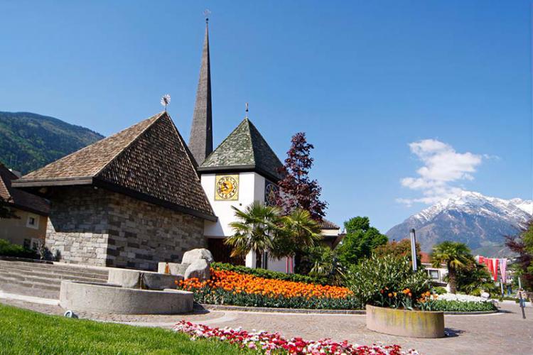 La chiesa di San Giuseppe a Lagundo